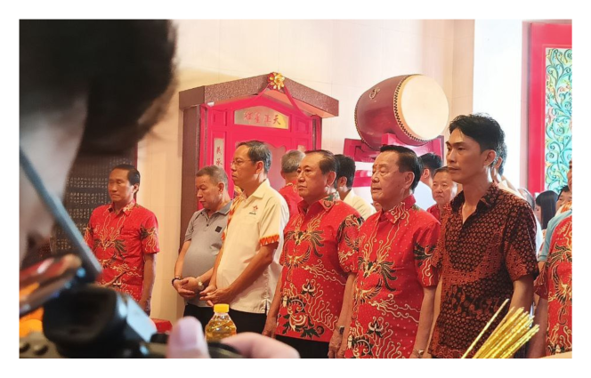 
					Permabudhi Sulsel Hadiri  Peringatan HUT Dewa Kwan Kong  ke-1864 di Klenteng Kwankong Makassar