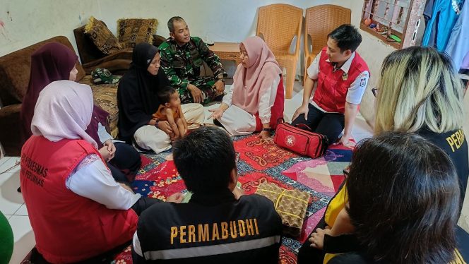 
					Permabudhi Makassar dan Kodim 1408/BS Salurkan Sembako Sehat untuk Tekan Laju Stunting di Manggala