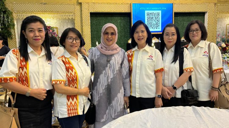 Hadiri Seminar FPPM Peringati Kemerdekaan RI, Perwadhi Sulsel : Sinergi Lintas Elemen Perangi Kekerasan Terhadap Perempuan dan Anak