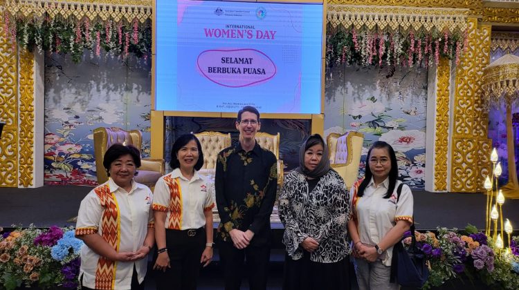 Perwadhi Sulsel bersama Konsul Jenderal Australia di Makassar, Tood Dias.
