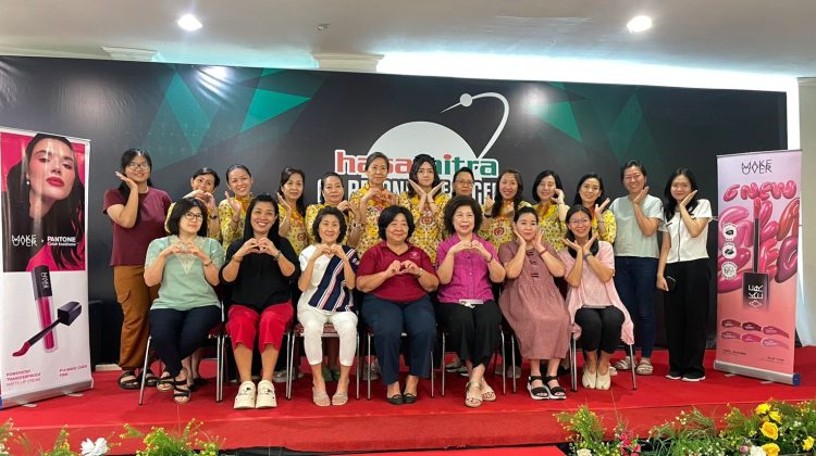 Perwadhi Sulsel Gelar Beauty Class: Pererat Kebersamaan dan Keterampilan Wanita Buddhis