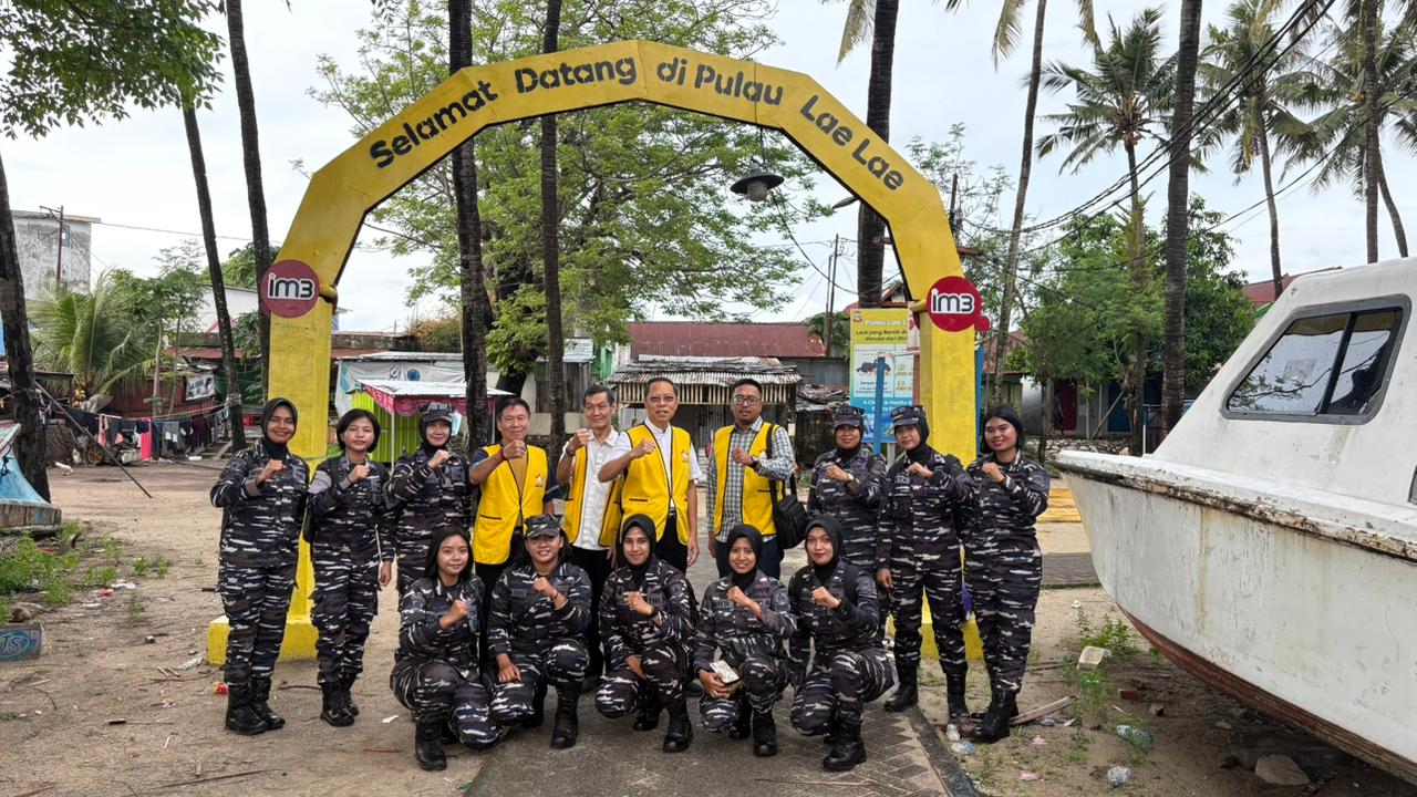 Foto Bersama Pengurus Permabudhi Sulsel Dengan Jajaran Personel Kodaeral VI