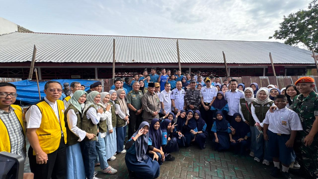 Bakti Kesehatan bersama Mahasiswa Kedokteran Unhas