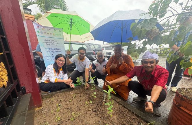 
					Vihara Arama Maha Buddha Ambil Peran, Kerukunan Didorong Lewat Aksi Tanam Pohon bersama Permabudhi Sulsel
