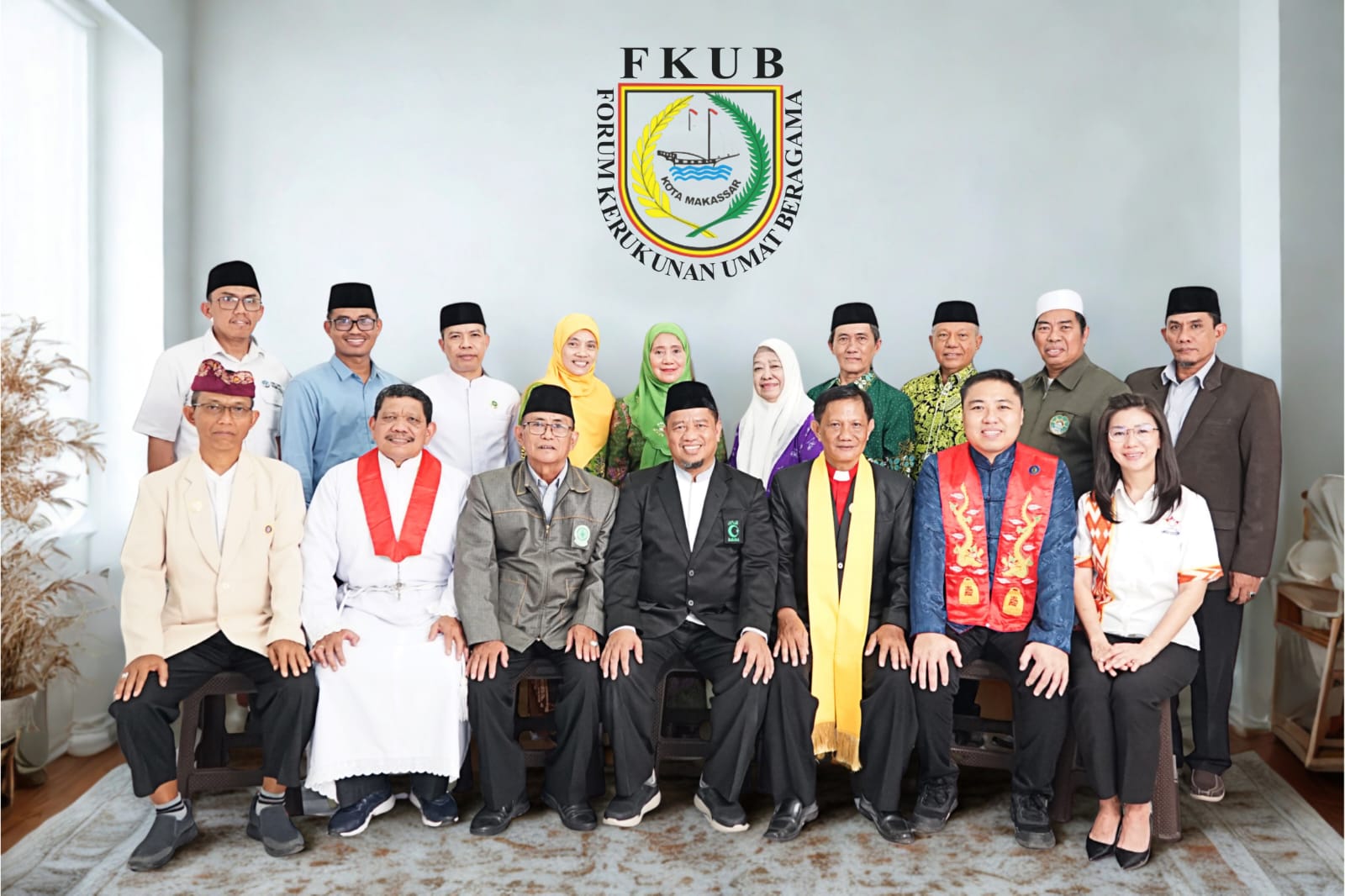 Foto Pengurus Forum Kerukunan Umat Beragama (FKUB) Kota Makassar.