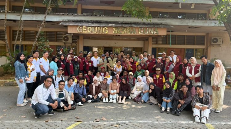 Bukan Sekadar Bersih-Bersih, PERMABUDHI Makassar Dorong Warga Kelola Lingkungan dari Rumah